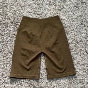 Alphalete Amplify Biker Shorts